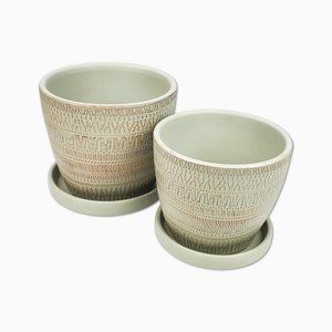 Set Of 2 Vintage Style Terracotta Planting Pots